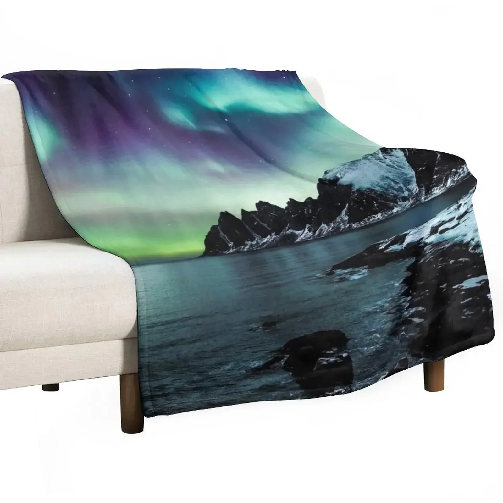 Lighting Home Decor Ideas - Northern Lights III Throw Blanket Decorative