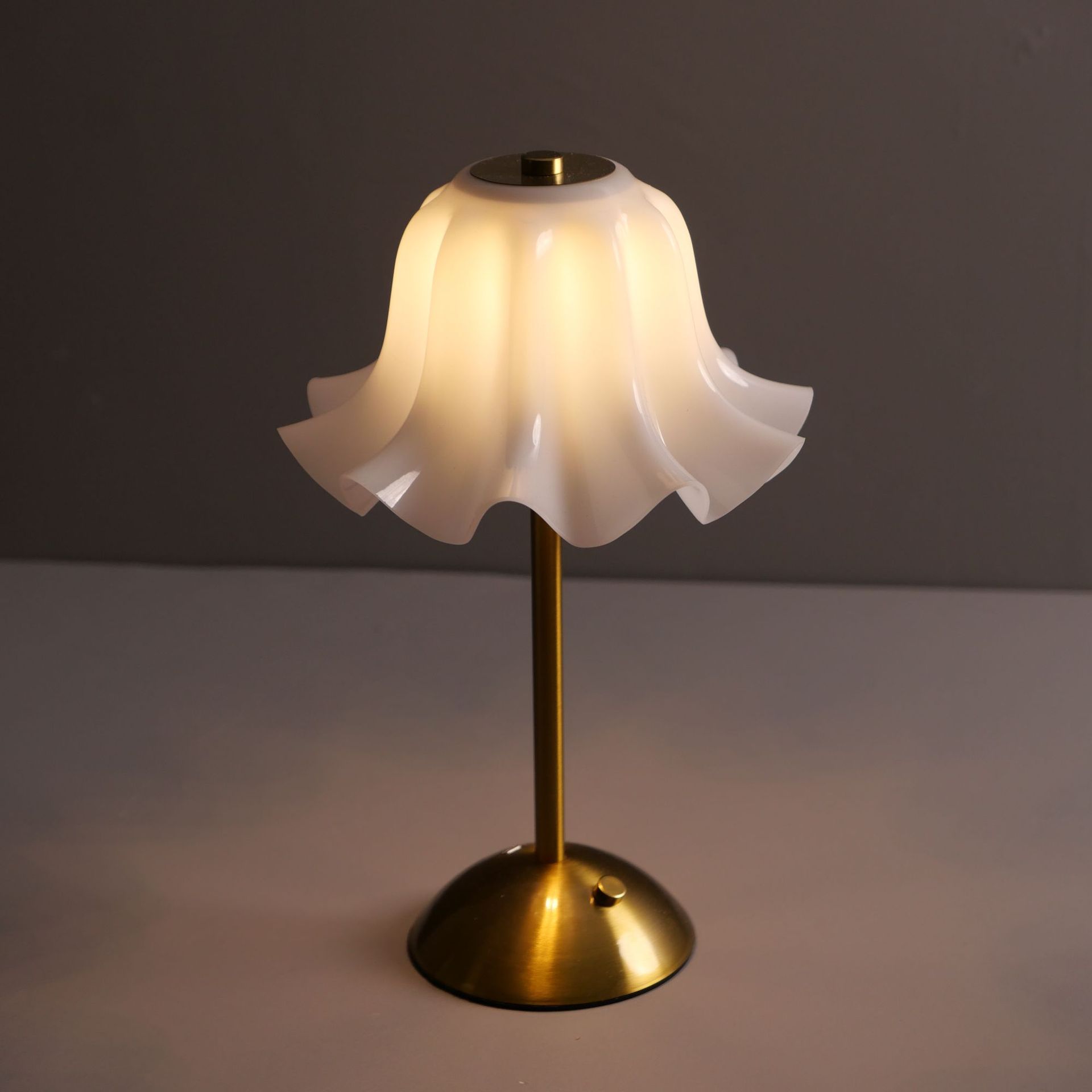 Modern LED Table Lamp, Dimmabl - Bedroom Lighting Decor Ideas 评论和价格
