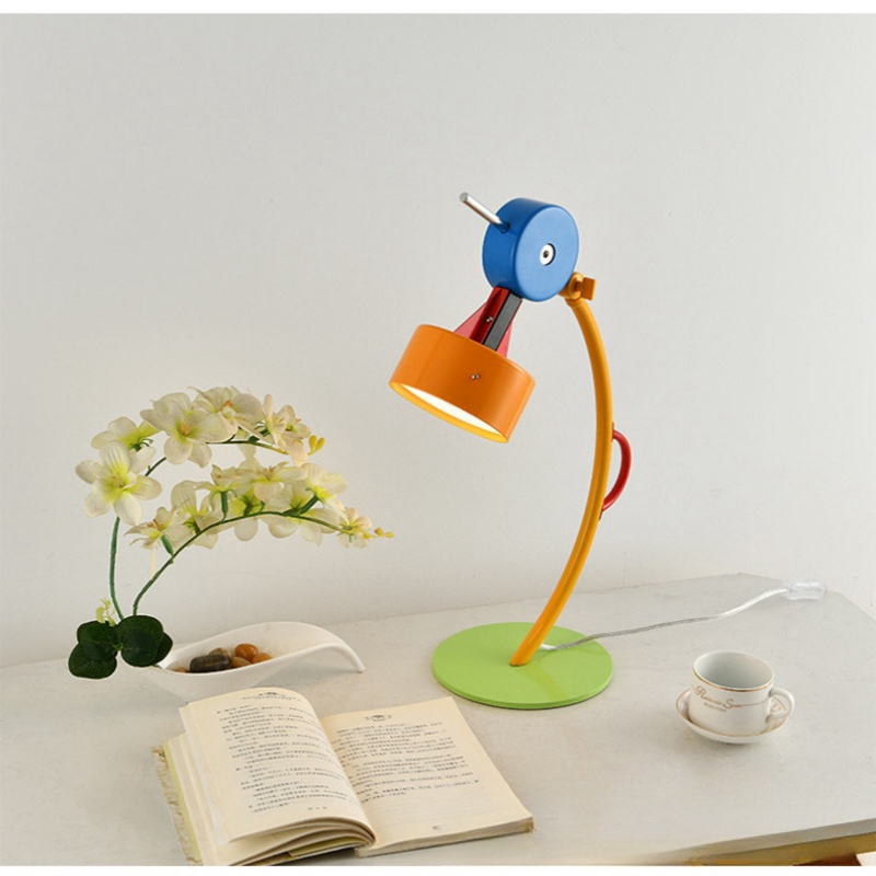 Modern Creative Color Cartoon  - Floor Lamp Tripod 评论和价格